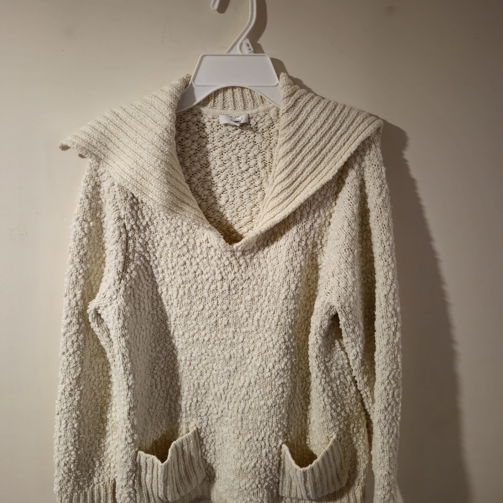 J. Jill Cream V-Neck Women's Sweater